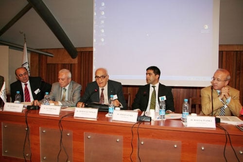 Sem Kurultayında
Avukatlık Mesleğinin Geleceği Ve Staj
Konusu Tartışıldı - 20