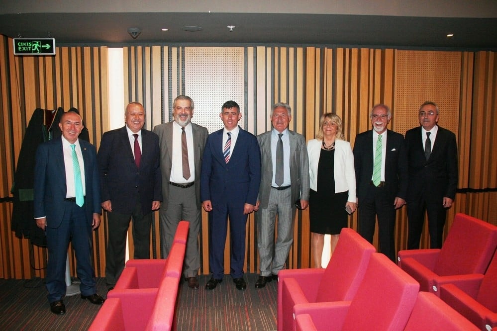 Meslekte 40, 50, 60 Yılını Dolduran 467 Meslektaşlarımıza Madalya Verildi - 190