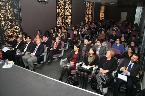 İstanbul Barosu Dış İlişkiler Merkezi Tarafından Düzenlenen
“Sınırlar Ve Sığınmacılar: Bir Suriye Örneği “ Konulu Toplantı Yapıldı - 31