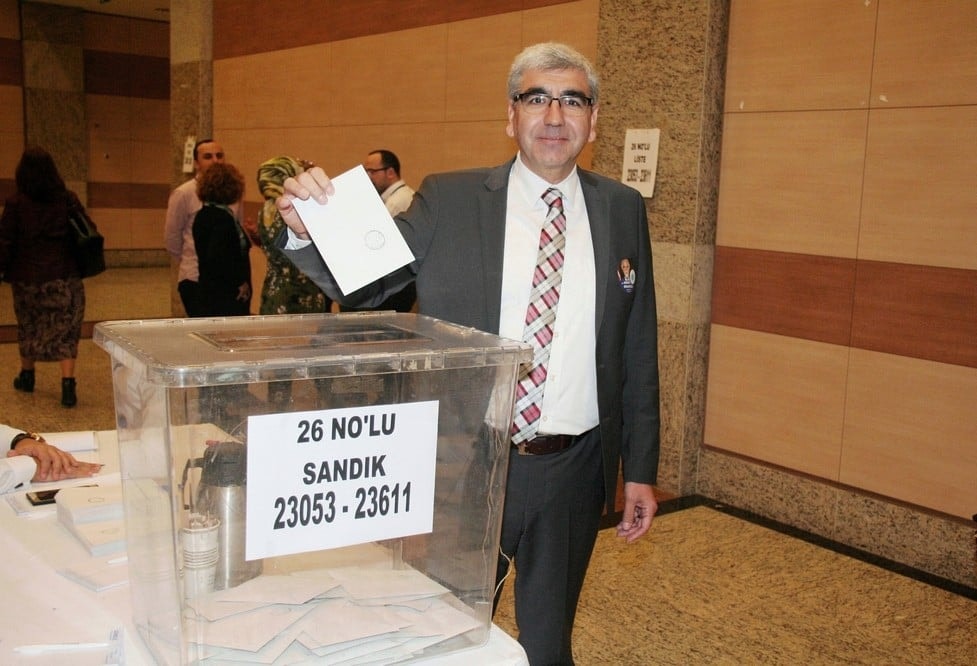 Başkan Durakoğlu Güven Tazeledi - 433