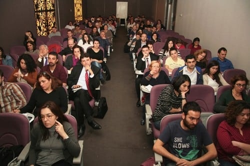 Mobbing Bir İnsan Hakları İhlalidir
 - 35