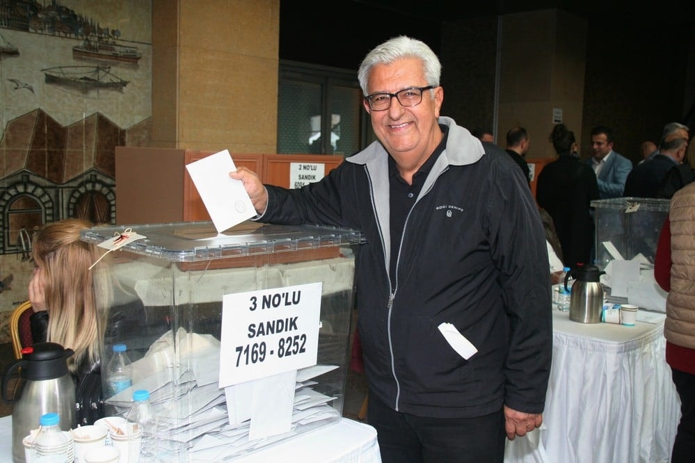 Başkan Durakoğlu Güven Tazeledi - 560