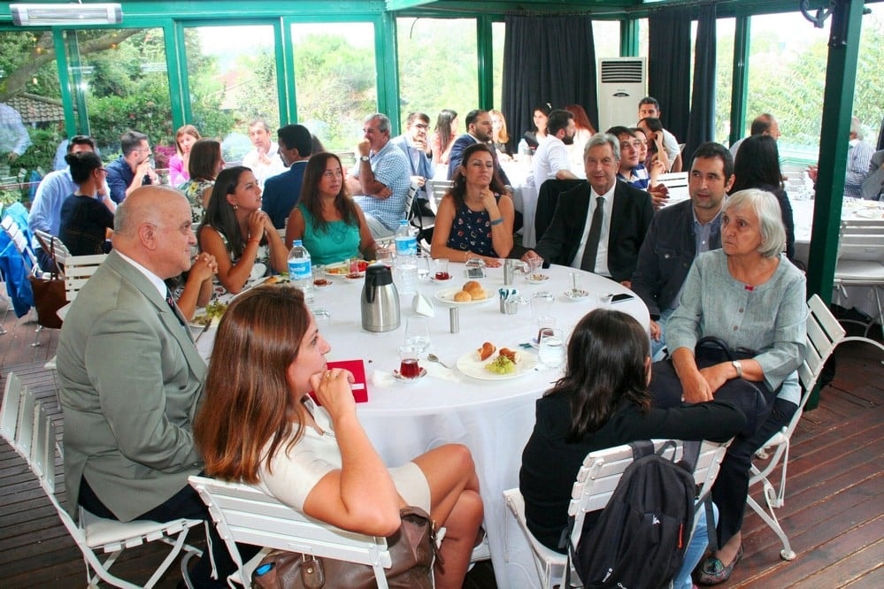 Sem Eğitmenlerine Plaket Verildi - 36