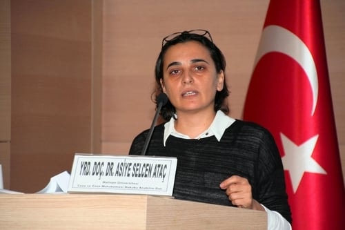 Kadın Hakları Ve Aile İçi Şiddet” Konulu Sertifika Programı Devam Ediyor
 - 1