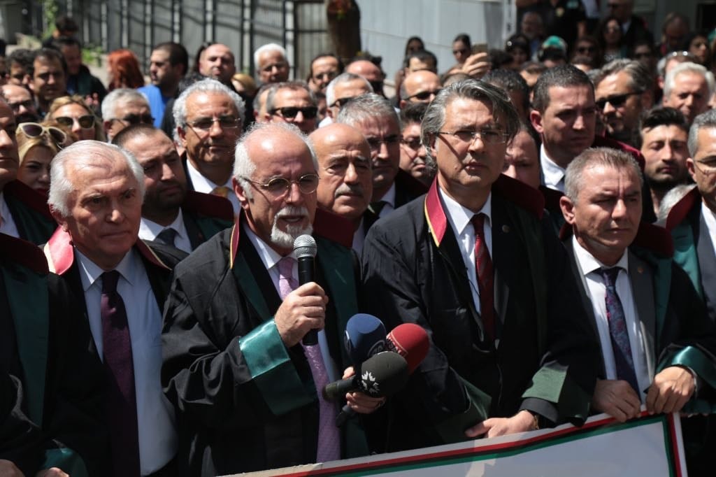 Baro Başkanına Saldıran Yargıç ya da Tuz Koktu - 1