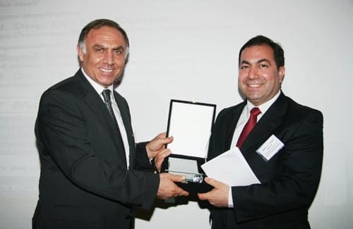 Sosyal Ağlar Ve İnternet Özgürlükçü Anlayışla Düzenlenmeli
 - 22