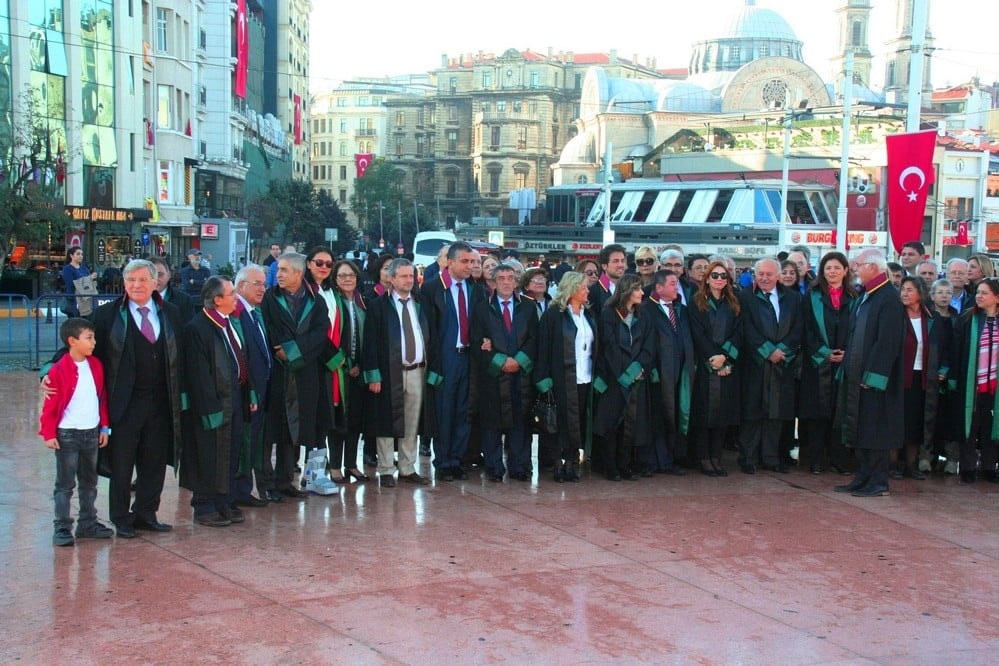 Baromuz Yönetimi Atamızın Huzurunda - 2