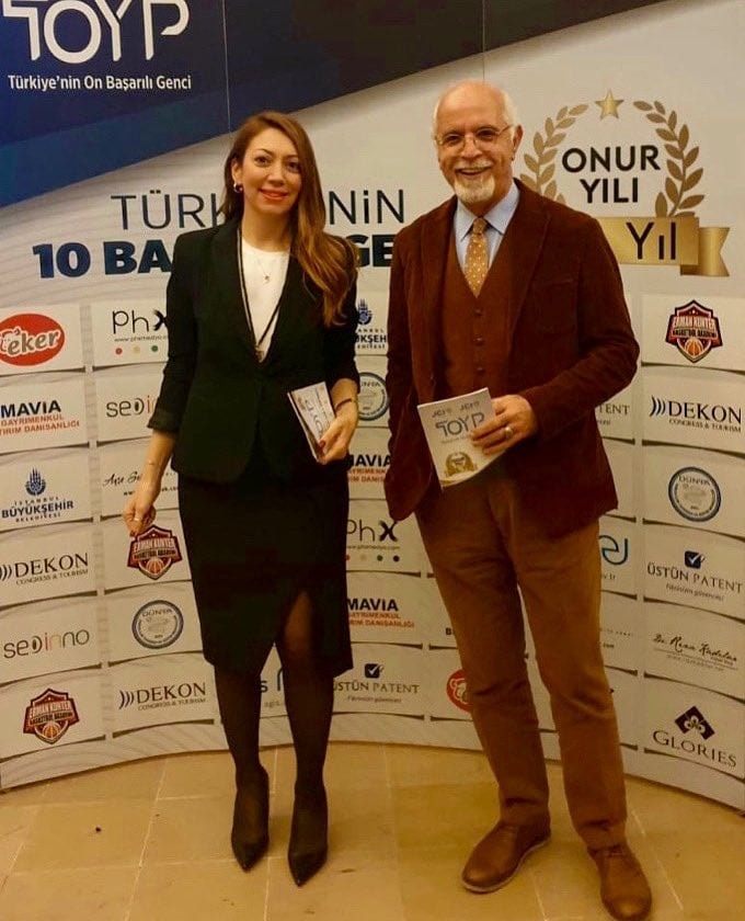 2019 Türkiye’nin 10 Başarılı Genci Yarışmasında Baromuz Üyesi Av. Derya Durlu Gürzumar Birinci Oldu - 1