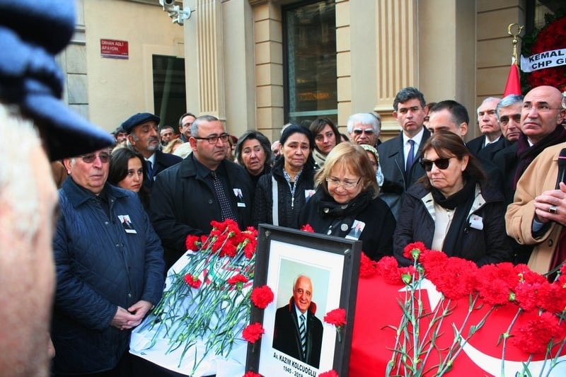 Başkanımız Av. Kazım Kolcuoğlu’nu Son Yolculuğuna Uğurladık - 63
