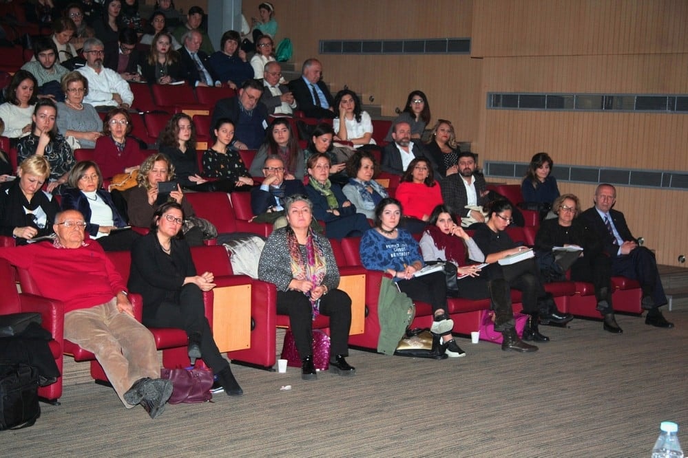 Hukuksal Gerçeklikler Bağlamında Anayasa Değişikliği - 94