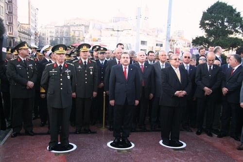 Atamızı Anıyoruz - 4