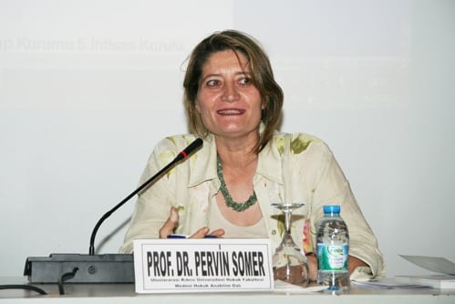 Hukuk Ve Tıp Mensupları Arasında Ortak Dil
 - 68