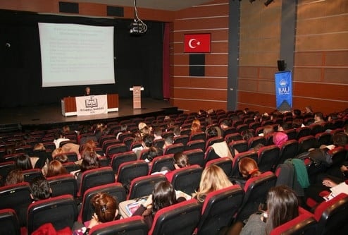 Kadın Hakları Ve Aile İçi Şiddet” Konulu Sertifika Programı 
