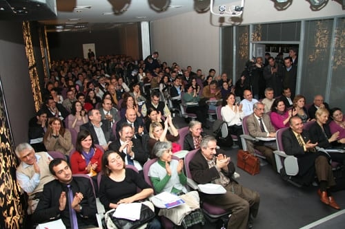 Uluslararası Ödeme Aracı Olan Çekin Ceza Yasası Kapsamına Alınması Eleştirildi

 - 27