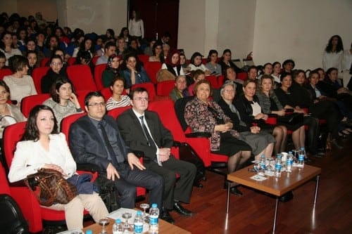 En Fazla Şiddete Sağlık Personeli Uğruyor

 - 8