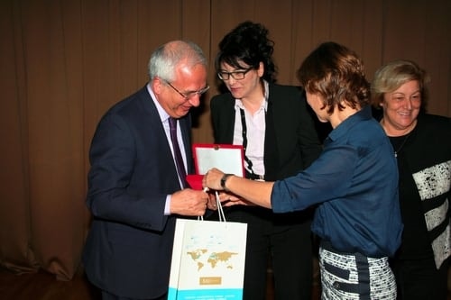 Kadına Ve Aileye Yönelik Şiddetle Mücadelenin Bir Devlet Politikası Olarak Ortaya Konulması Gerekir
 - 107