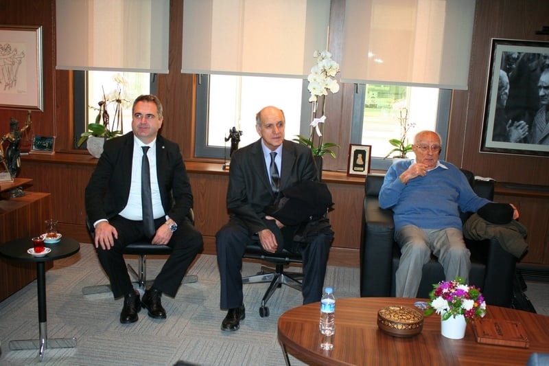 Başkanımız Av. Kazım Kolcuoğlu’nu Son Yolculuğuna Uğurladık - 15