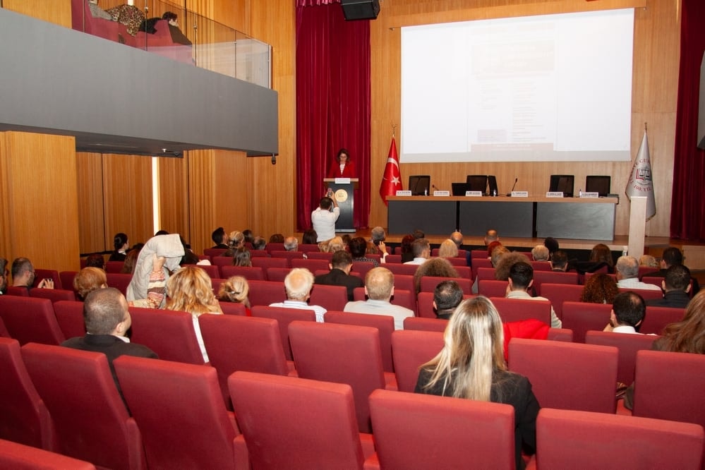 Türkiye Cumhuriyeti’nin 100. Yılında Atatürk ve Laik Cumhuriyet Hukuku Etkinliği - 8