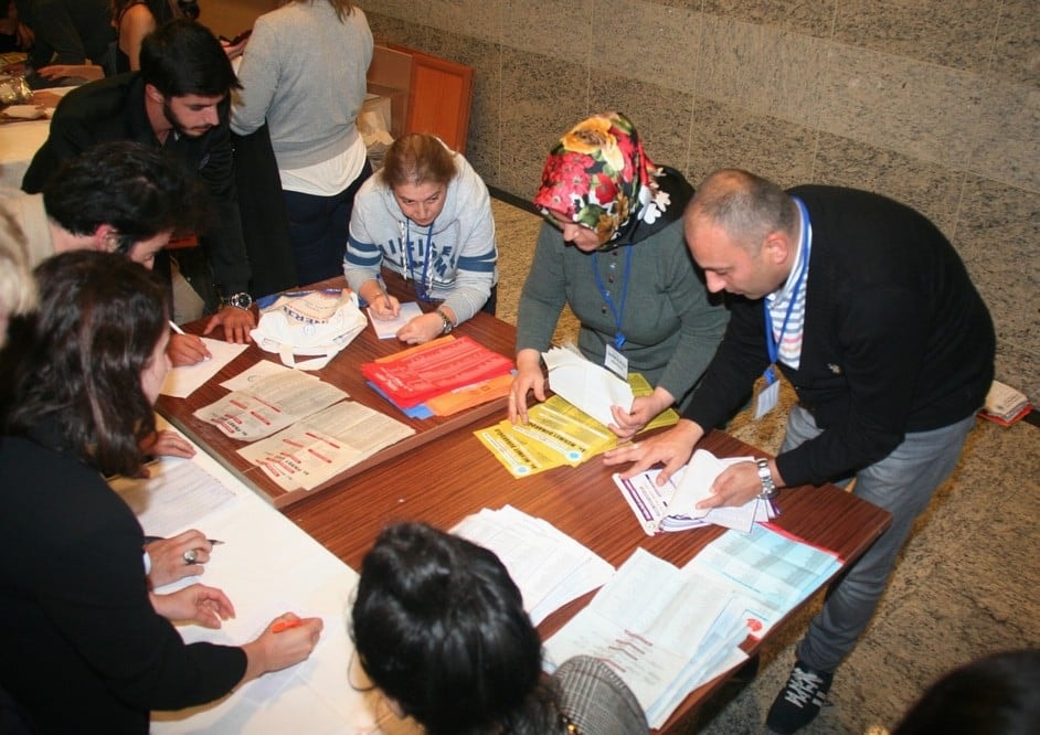 Başkan Durakoğlu Güven Tazeledi - 612