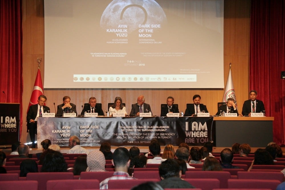 Uluslararası Konferans: ‘Ayın Karanlık Yüzü’ - 95