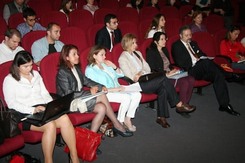 Milletlerarası Mal Satımına İlişkin Birleşmiş Milletler Anlaşmasının

Türk Borçlar Kanunu Çerçevesinde Değerlendirilmesi

 - 46