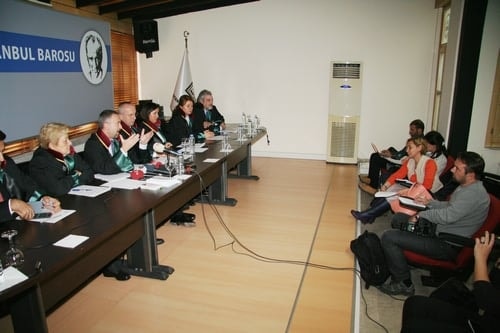 Yolsuzluk İddialarını Kapatılmış Saymak Hukuken Mümkün Değildir

 - 34