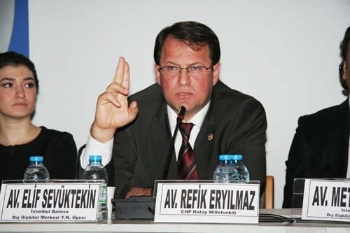 İstanbul Barosu Dış İlişkiler Merkezi Tarafından Düzenlenen
“Sınırlar Ve Sığınmacılar: Bir Suriye Örneği “ Konulu Toplantı Yapıldı - 52