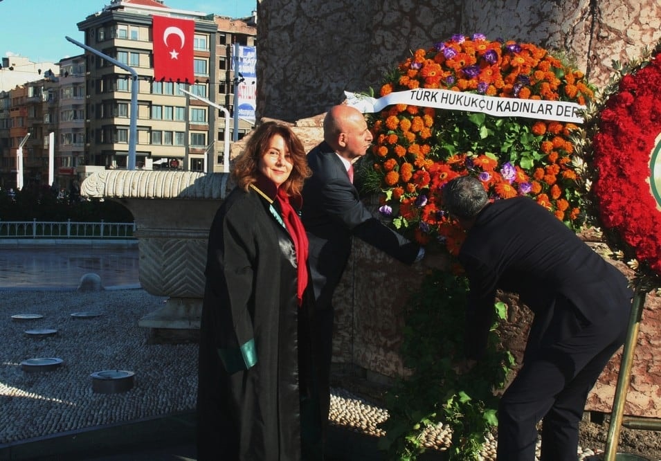 Baromuz Yönetimi Atamızın Huzurunda - 13