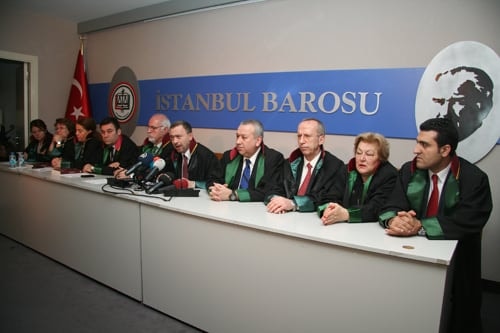 Baroya Karşı Hukuksuzlukların, Sindirme Ve Yıldırma Girişimlerinin Yoğunlaşması Üzerine İstanbul Barosu Yönetim Kurulu Olağanüstü Genel Kurul Kararı Aldı
 - 65