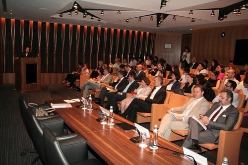 Sermaye Piyasası Kanununda Halka Açık 
Şirketlerle İlgili Suç Ve Yaptırımlar

 - 16