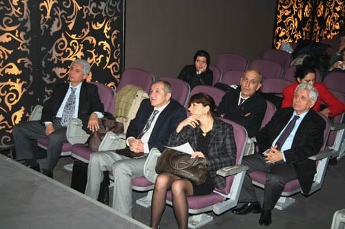 Özgürlükler Hâkimi

 - 3