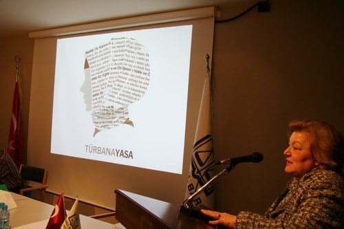 Dünya Kadınlar Günü Etkinliklerinde Ülke Sorunları Tartışılıyor - 12