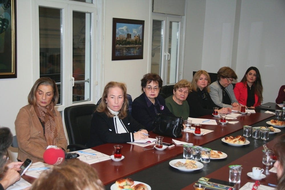 Devrim Yasamız Medeni Kanunumuza Sahip Çıkalım  - 12