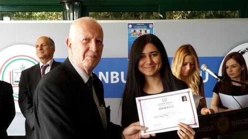 29. Dönem Hukuk İngilizcesi Ve Terminolojisi Derslerini Tamamlayanlara Katılım Belgeleri Verildi 
 - 45