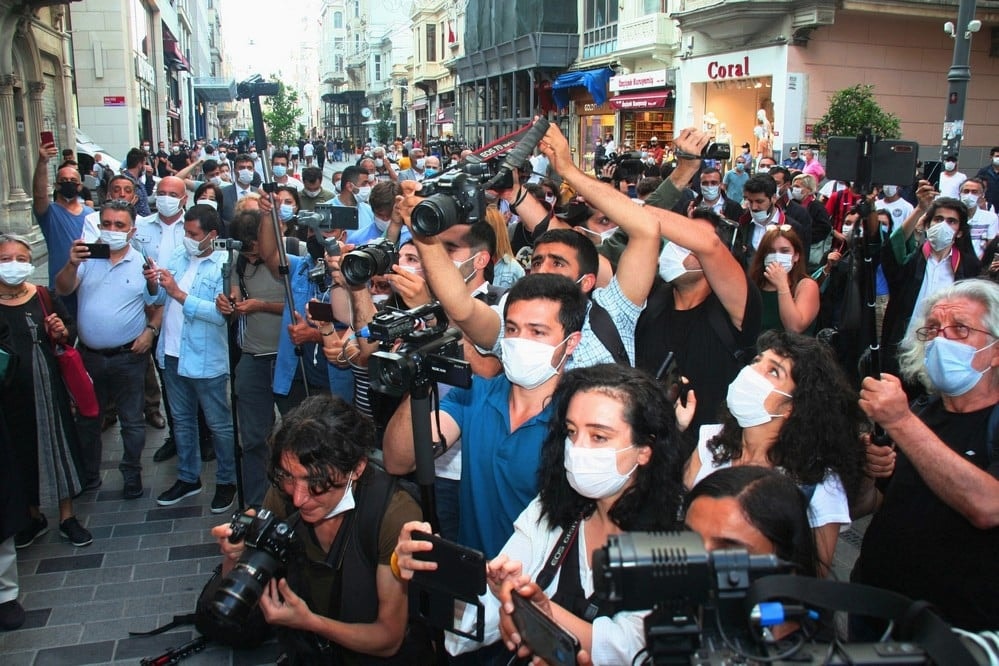 İstanbul Barosu Bütün Gruplarıyla Bir Bütündür - 4