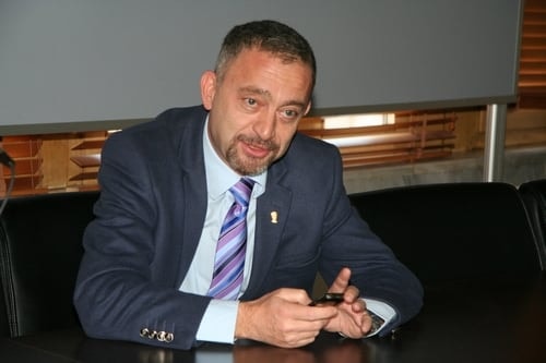 Baro Yönetiminden Ayrılanlara Anı Plaketi Verildi  

 - 1