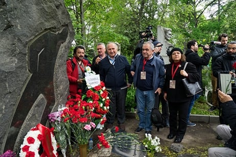 İstanbul Barosu Nazım Hikmet’in Huzurunda