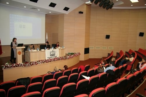 Sığınmacı Ve Mülteci Kadınların Sorunları

 - 7