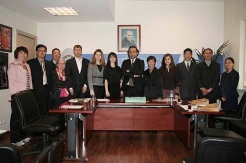 Çin Halk Cumhuriyeti  Hangzhou Kentinden Hukukçular Baromuzu Ziyaret Ettiler

