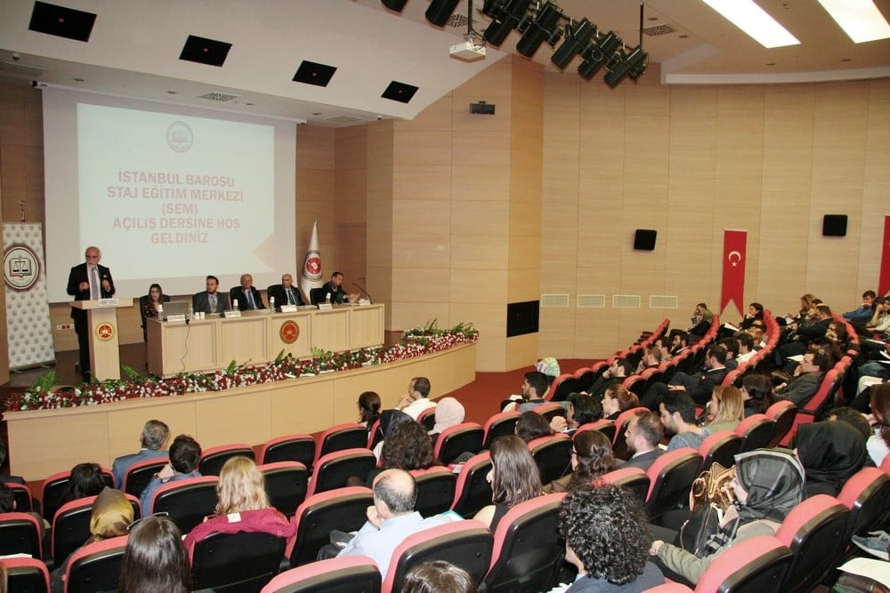 Avukatın Yapacağı İş Hukuk Teknisyenliğine Dönüştürülmemeli - 71