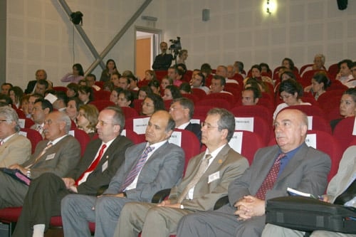 İş Ve Sosyal Güvenlik Hukuku 
Sempozyumu Yapıldı
 - 5