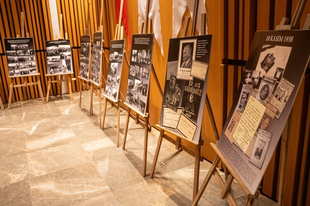 Atatürk ve Cumhuriyet - 10