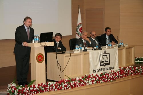 Hukuk Eğitimi Büyük Bir Kaosa Sürüklenmiştir - 65