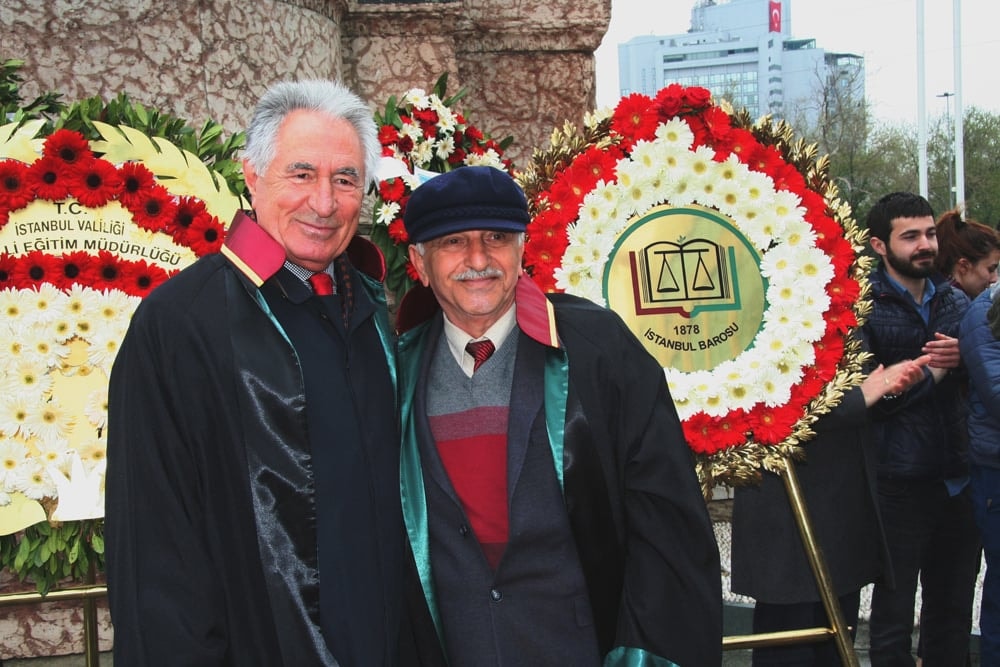 İstanbul Barosu, 23 Nisan Ulusal Egemenlik ve Çocuk Bayramında Taksim Cumhuriyet Anıtındaydı - 71