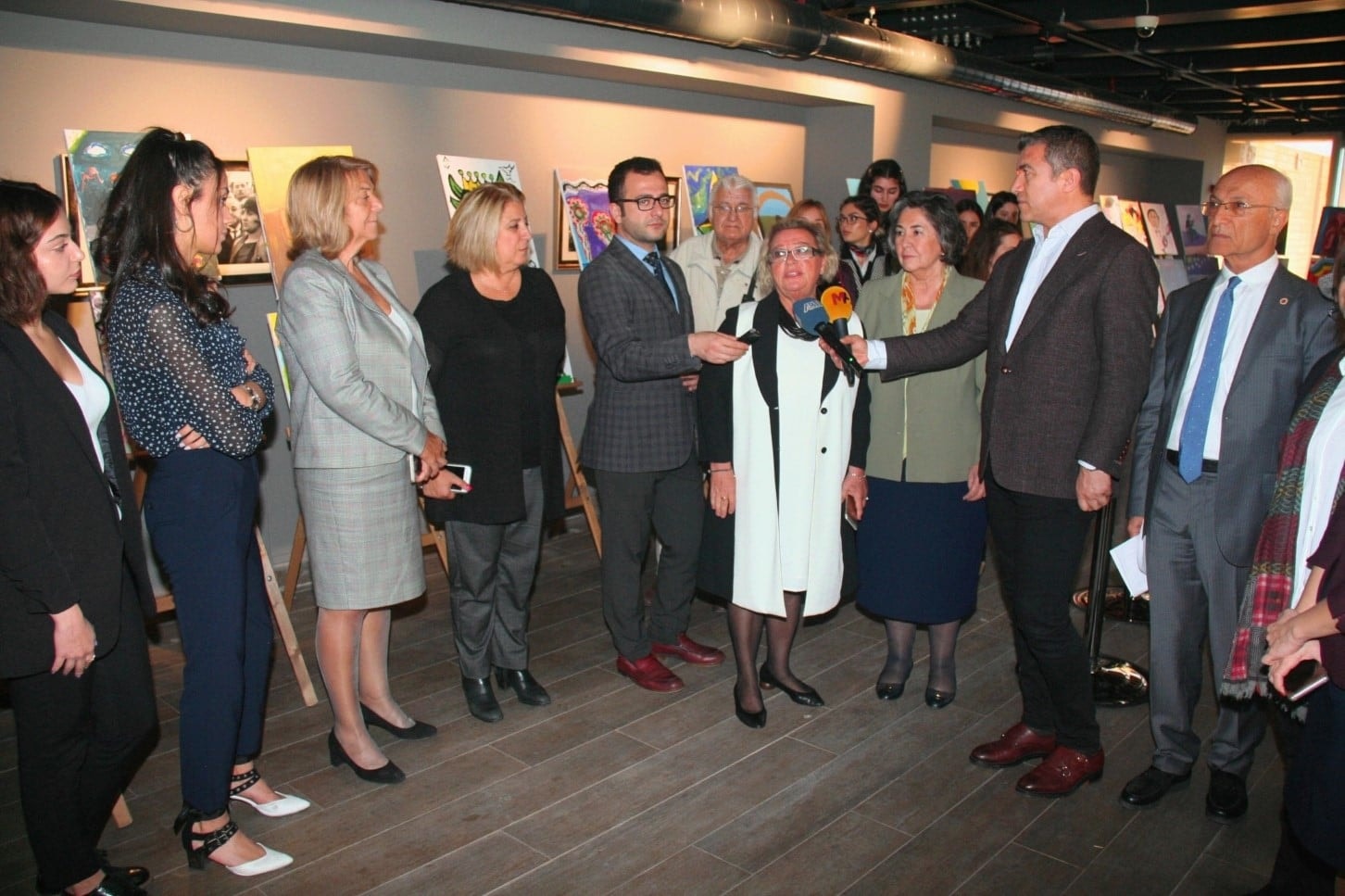 Tutukevindeki Çocukların Yaptıkları Resimler Sergilendi - 18