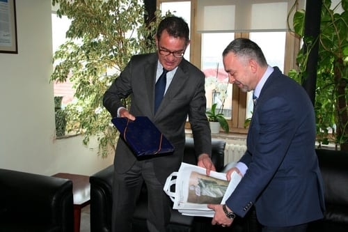 Almanya Başkonsolusu Baromuzu Ziyaret Etti
 - 15