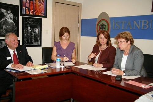 Amerikan Baro Vakfı Baromuzu Ziyaret Etti

 - 8