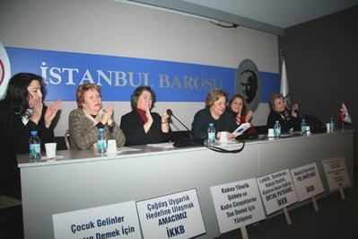 8 Mart Dünya Emekçi Kadınlar Günü Kutlandı - 24