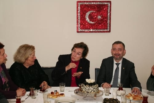 Mahmut Esat Bozkurt Hukuk Ödülü Prof. Dr. Aysel Çelikel’E Verildi
 - 19