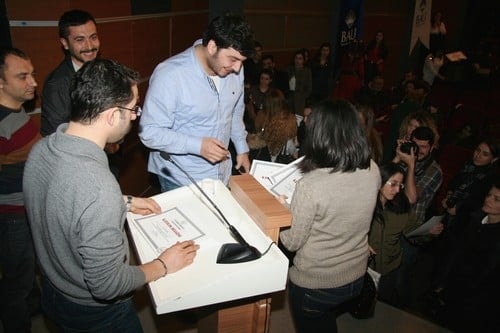 Kadın Hakları Ve Aile İçi Şiddet” Konulu Sertifika Programı

 - 76